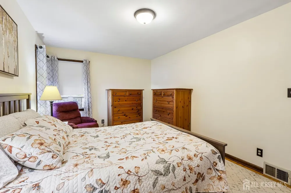 13 Highview Road East Brunswick, NJ 08816