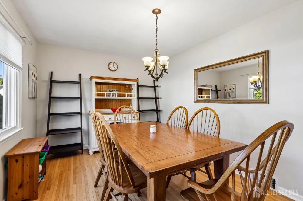 13 Highview Road East Brunswick, NJ 08816