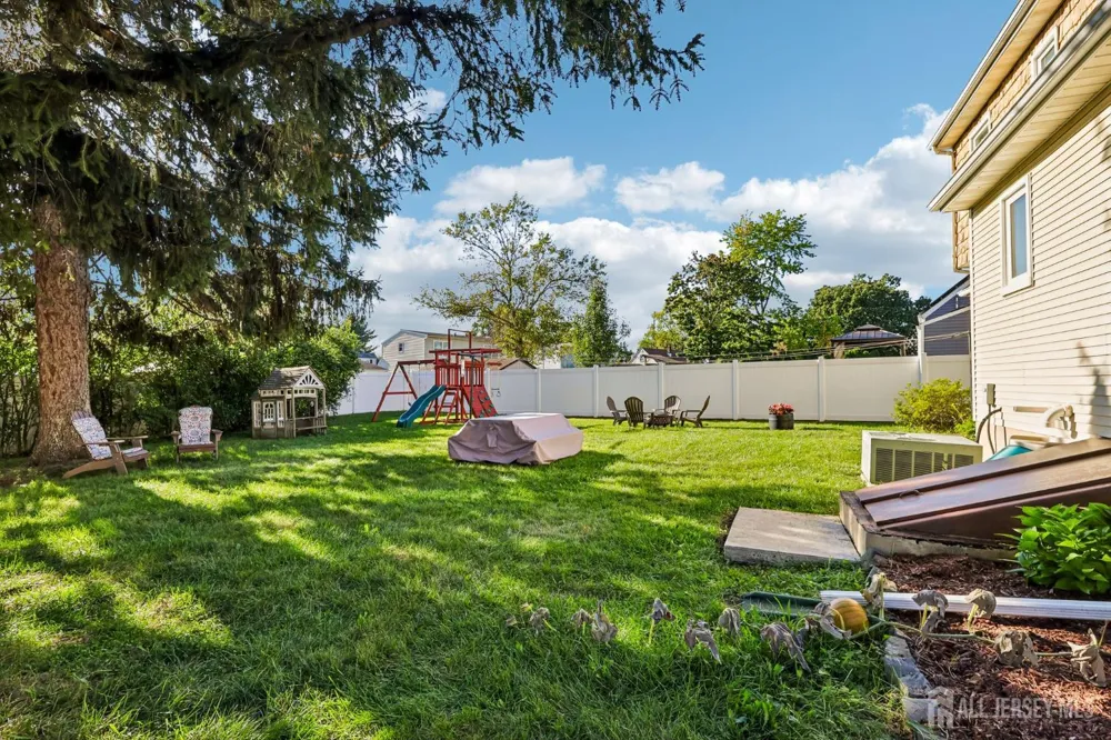 13 Highview Road East Brunswick, NJ 08816