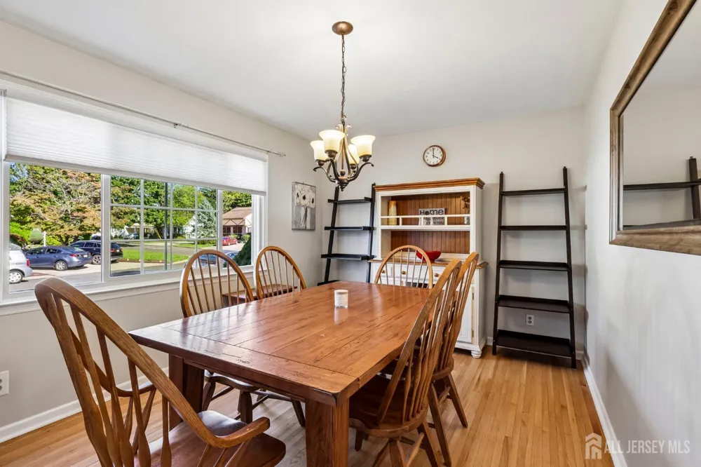 13 Highview Road East Brunswick, NJ 08816