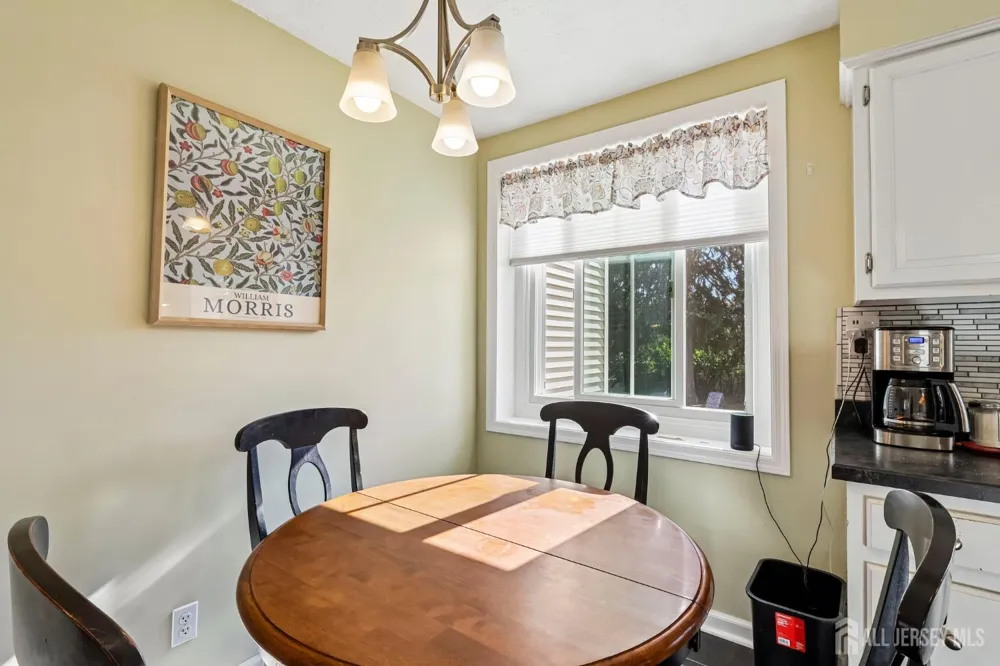 13 Highview Road East Brunswick, NJ 08816