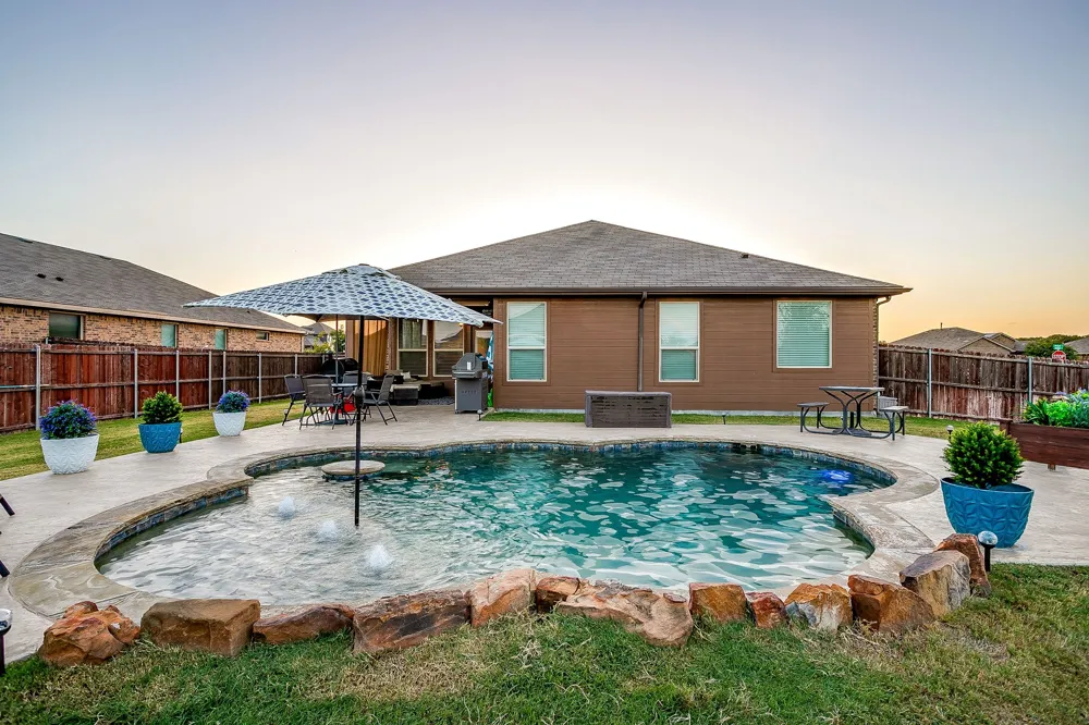 432 Windsail Lane Azle, TX 76020