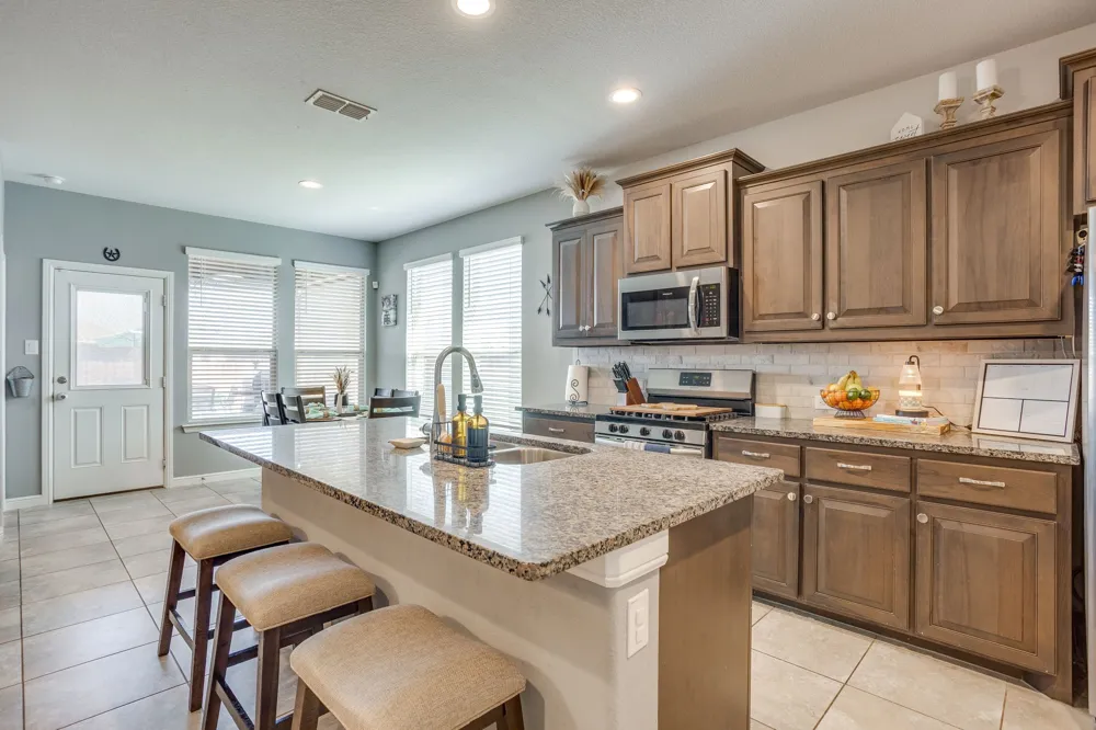 432 Windsail Lane Azle, TX 76020
