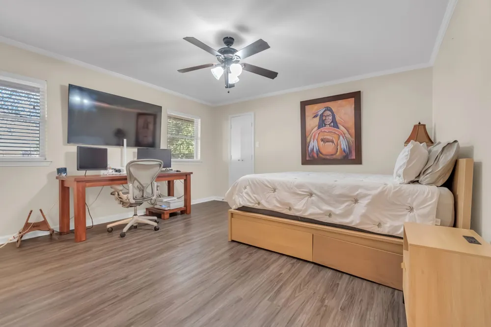 2225 Ridgedale Drive Arlington, TX 76013
