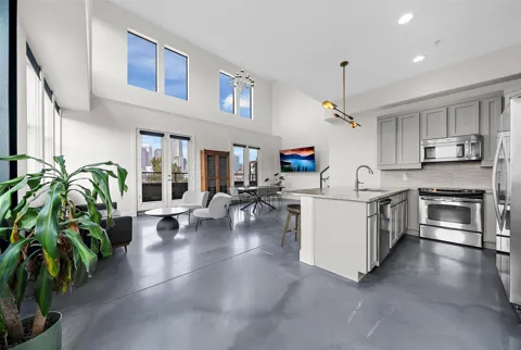 2323 Polk St Street #306