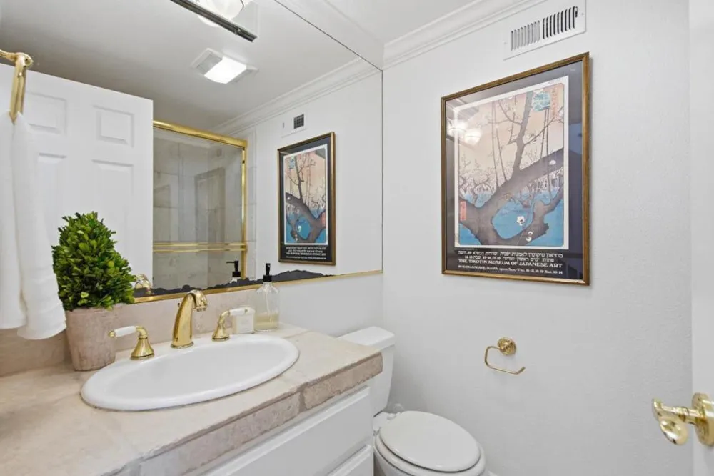 1580 Winding Way Belmont, CA 94002