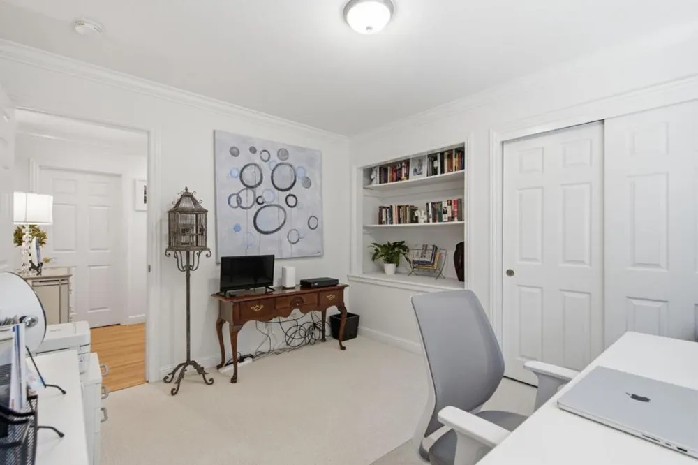 1580 Winding Way Belmont, CA 94002