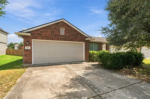 405 Bandara Woods Boulevard