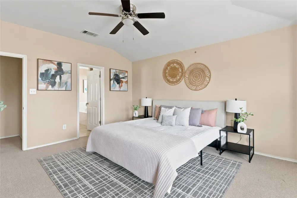 405 Bandara Woods Boulevard Elgin, TX 78621