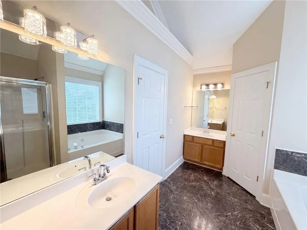 1414 Belfaire Lake Trail Dacula, GA 30019