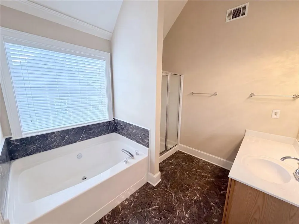 1414 Belfaire Lake Trail Dacula, GA 30019