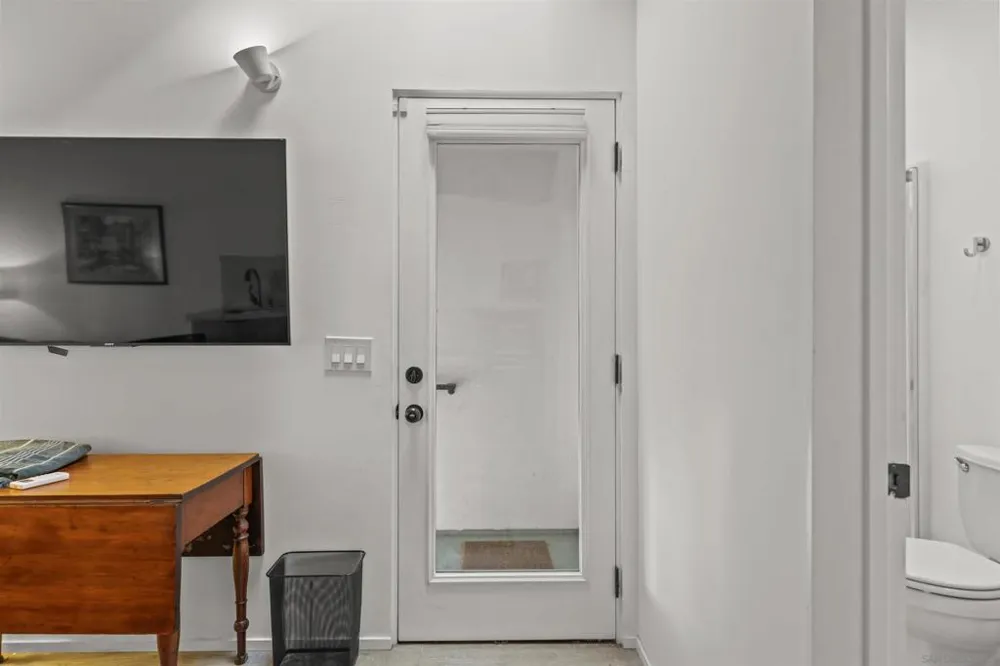 3784 8th San Diego, CA 92103
