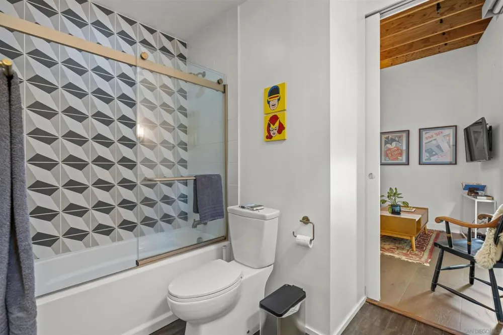 3784 8th San Diego, CA 92103