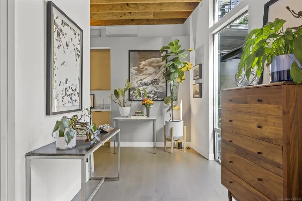 3784 8th San Diego, CA 92103