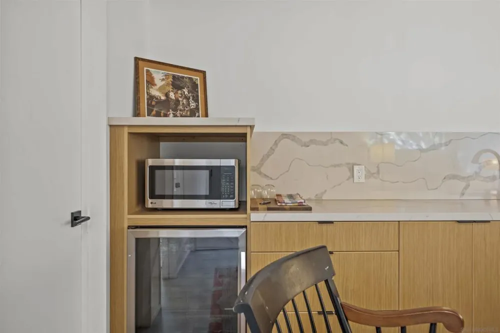 3784 8th San Diego, CA 92103