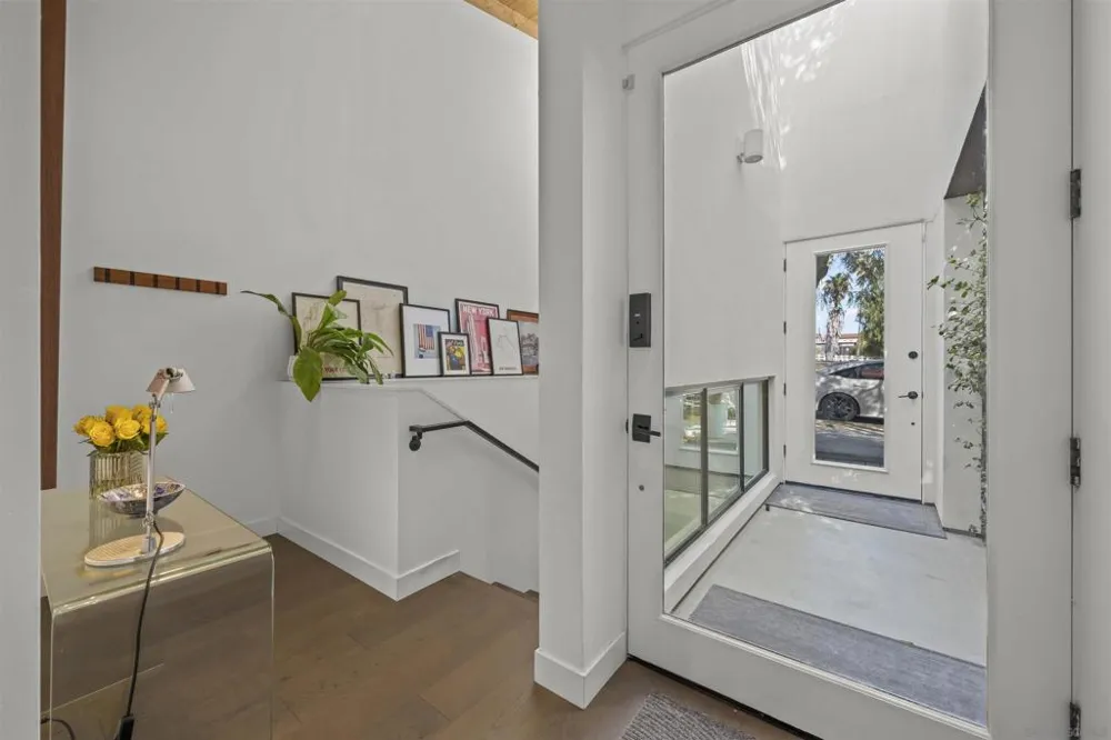 3784 8th San Diego, CA 92103
