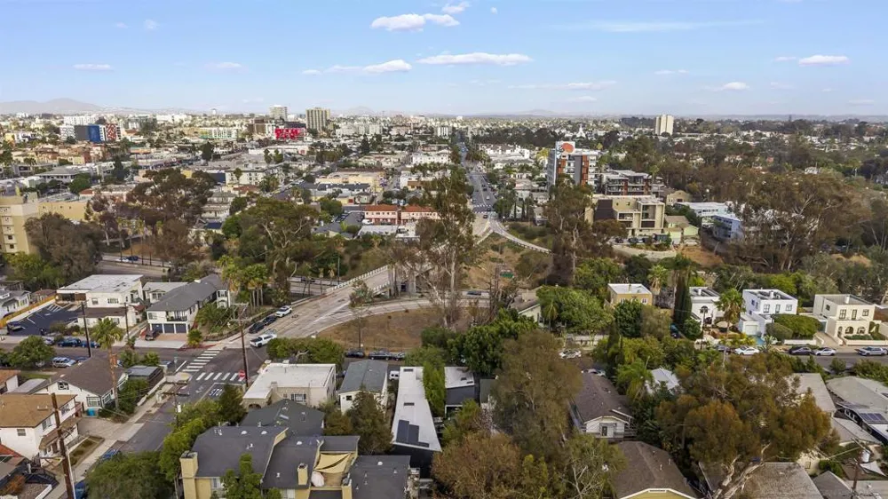 3784 8th San Diego, CA 92103