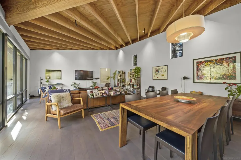 3784 8th San Diego, CA 92103