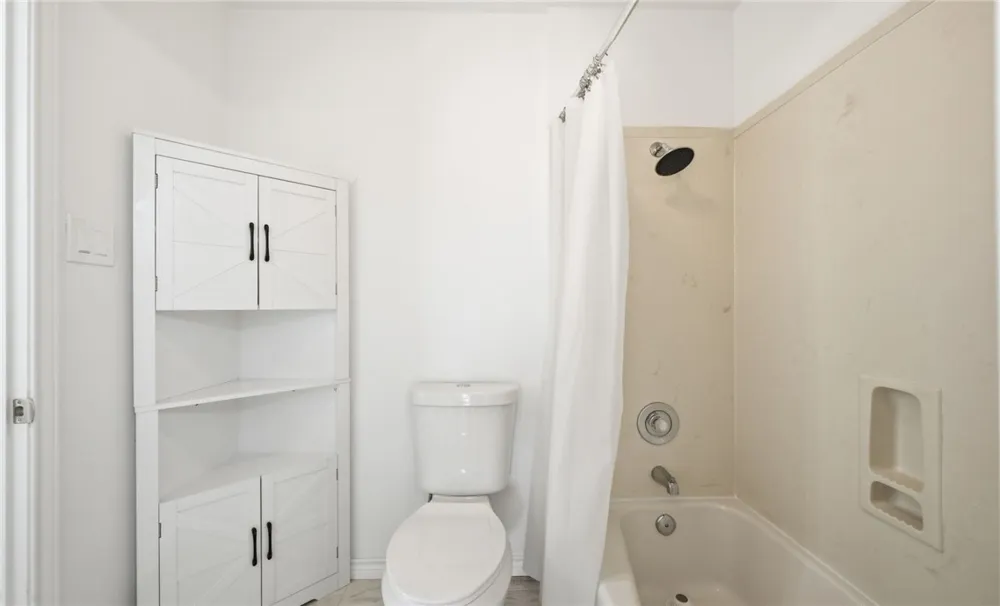 4510 Lake Bistineau Drive Corpus Christi, TX 78413