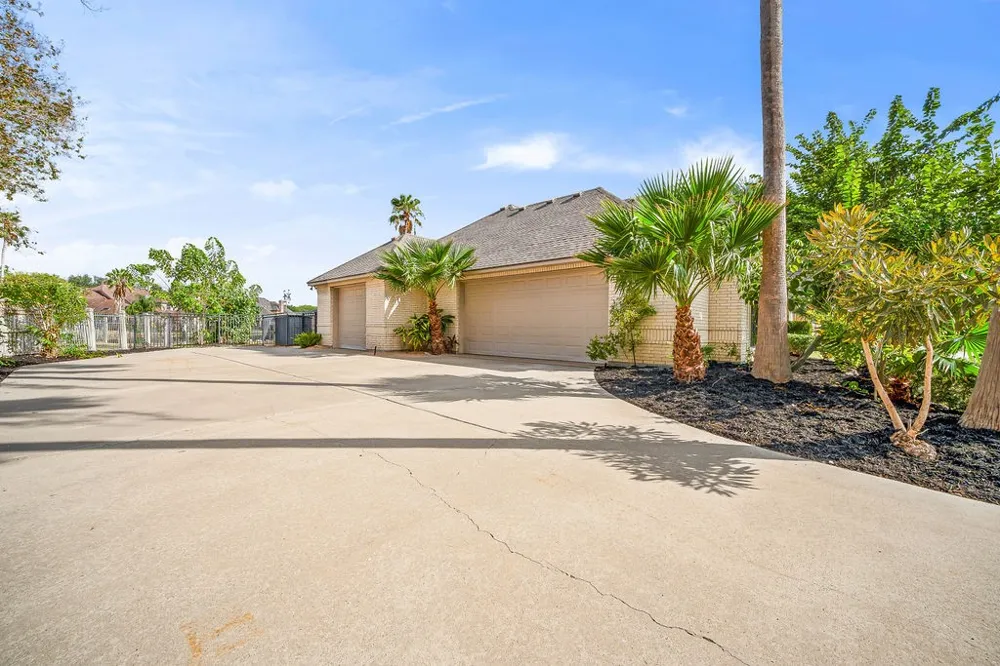 4510 Lake Bistineau Drive Corpus Christi, TX 78413