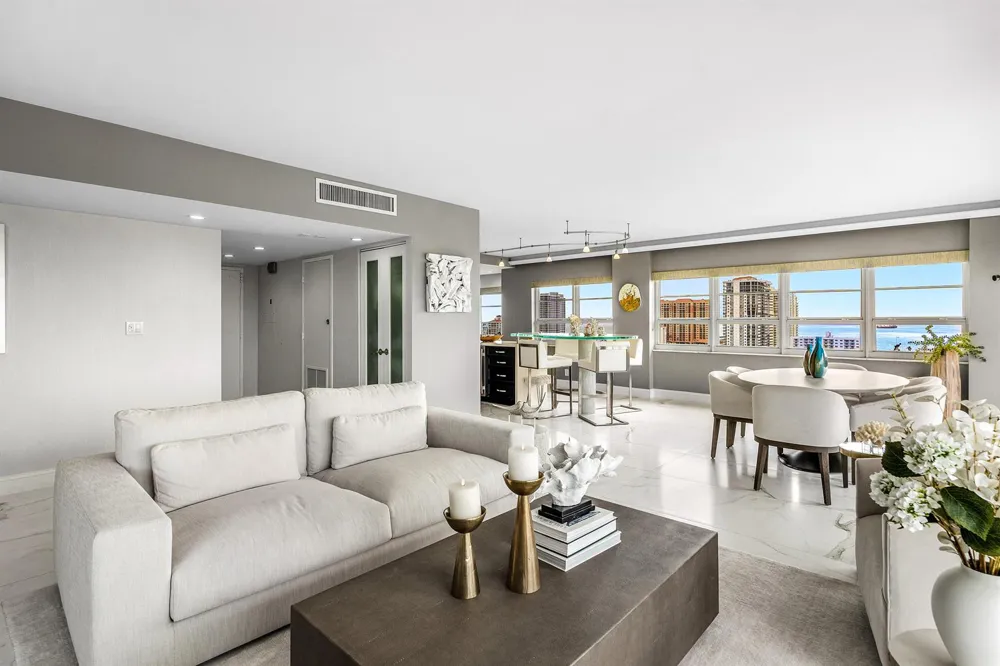 2500 E Las Olas Boulevard #1901 Fort Lauderdale, FL 33301