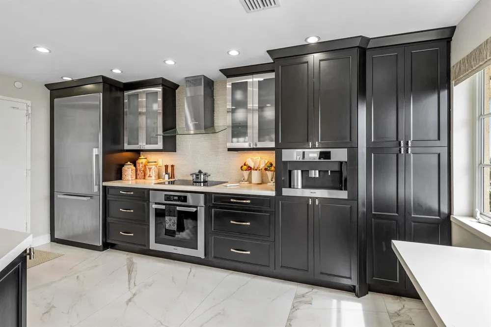 2500 E Las Olas Boulevard #1901 Fort Lauderdale, FL 33301