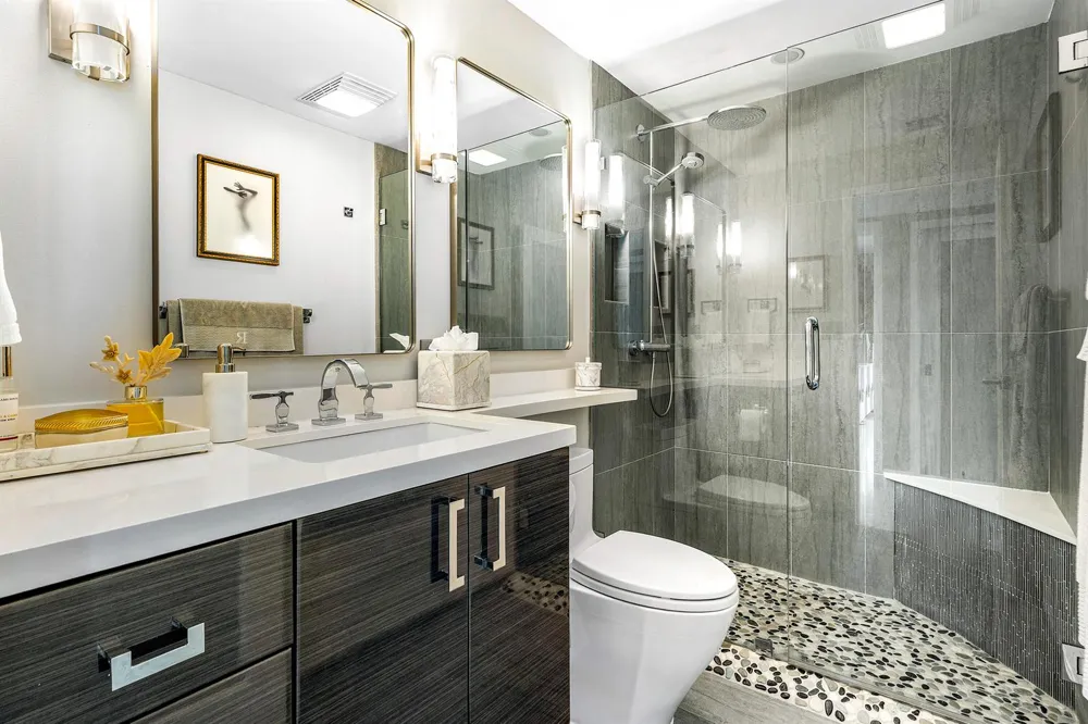 2500 E Las Olas Boulevard #1901 Fort Lauderdale, FL 33301