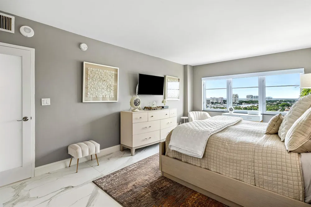 2500 E Las Olas Boulevard #1901 Fort Lauderdale, FL 33301