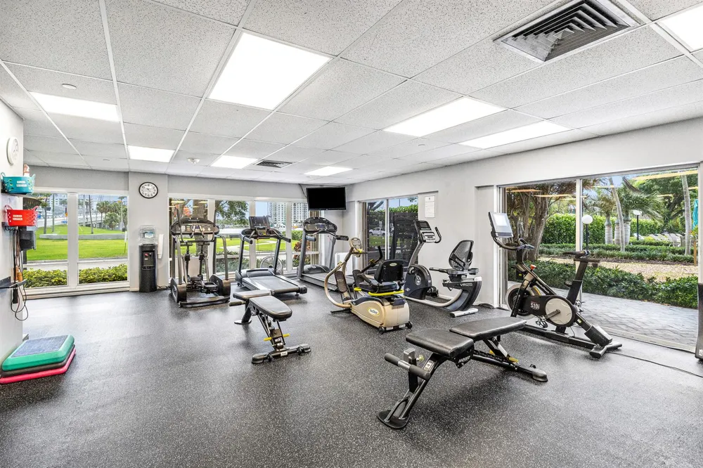 2500 E Las Olas Boulevard #1901 Fort Lauderdale, FL 33301