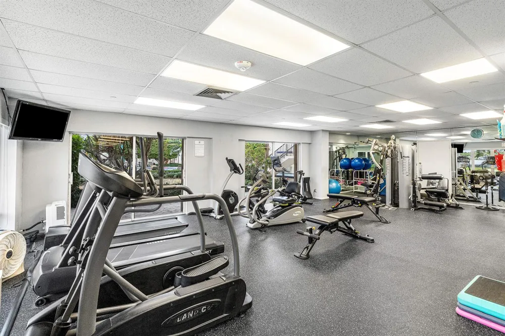 2500 E Las Olas Boulevard #1901 Fort Lauderdale, FL 33301