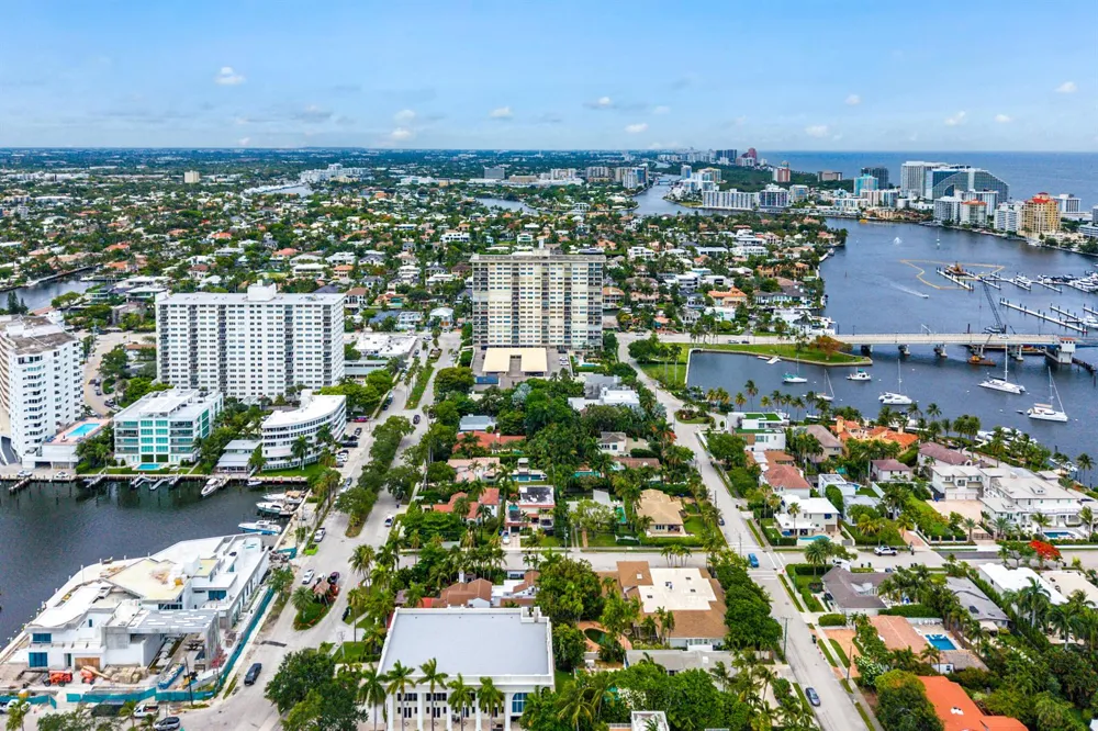 2500 E Las Olas Boulevard #1901 Fort Lauderdale, FL 33301