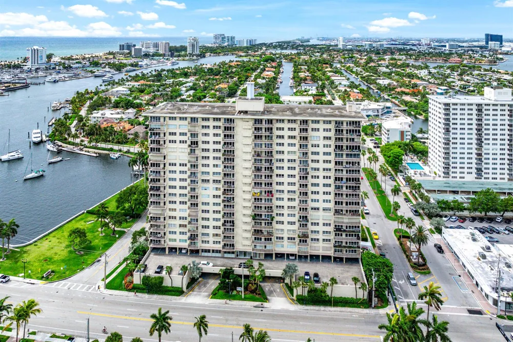 2500 E Las Olas Boulevard #1901 Fort Lauderdale, FL 33301