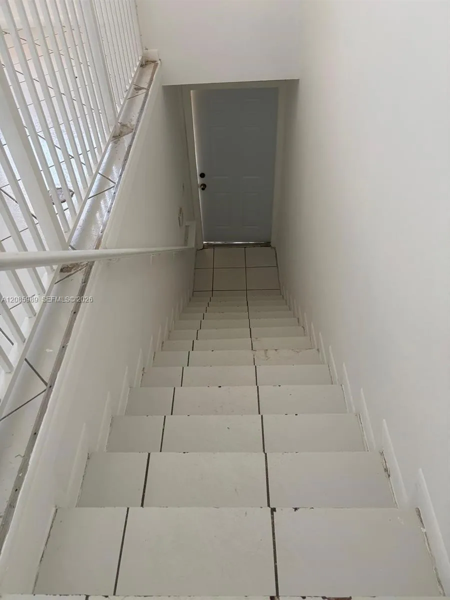 7778 W 34th Ln #20-201 Hialeah, FL 33018