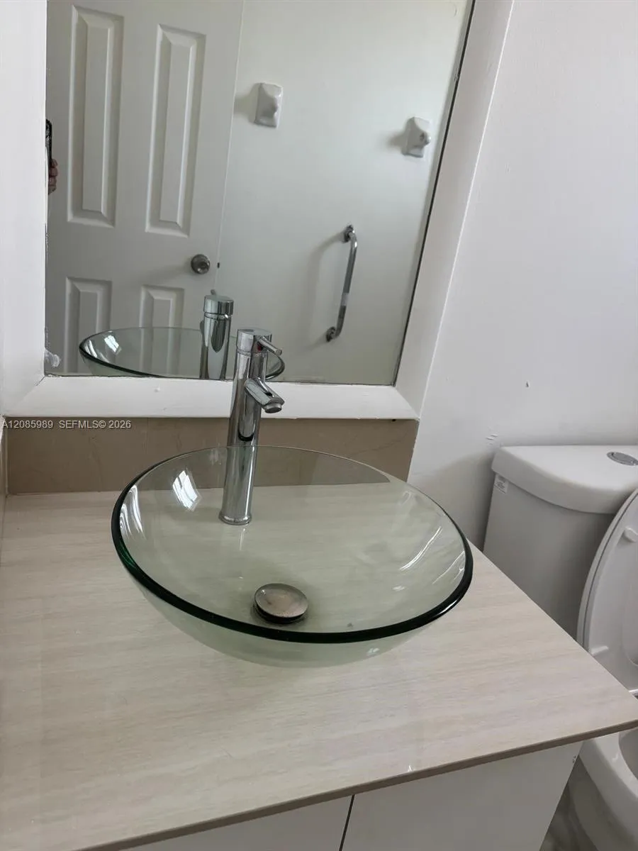 7778 W 34th Ln #20-201 Hialeah, FL 33018
