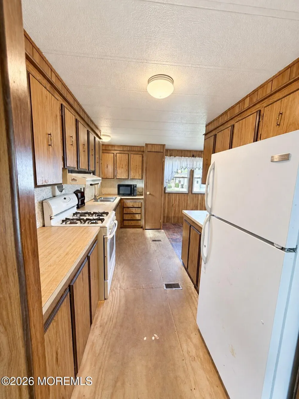 1421 Nature Way Toms River, NJ 08755