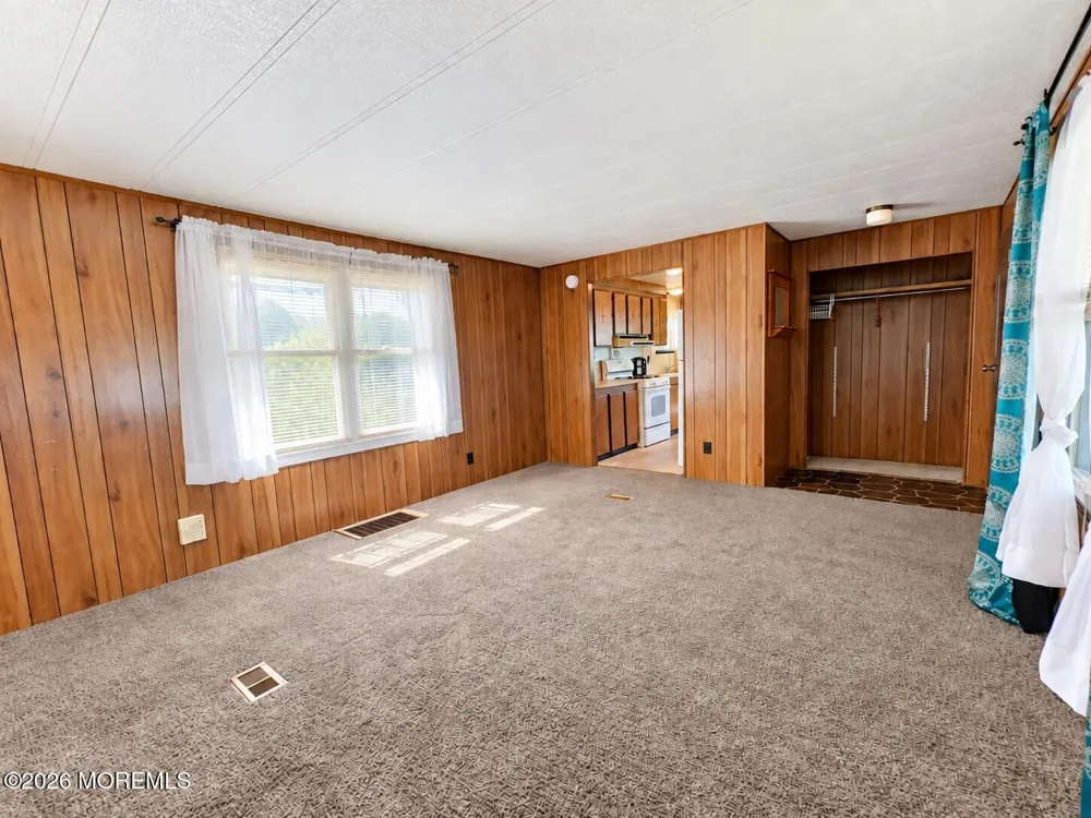 1421 Nature Way Toms River, NJ 08755
