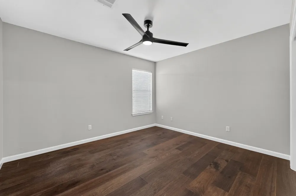 1004 Applerock Leander, TX 78641