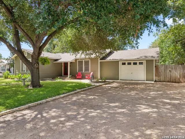 351 E North Street New Braunfels, TX 78130