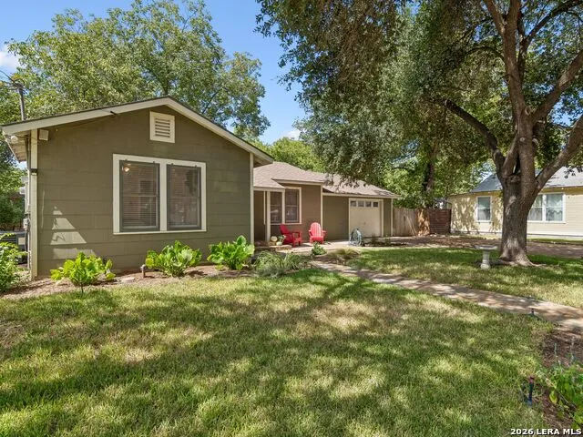 351 E North Street New Braunfels, TX 78130