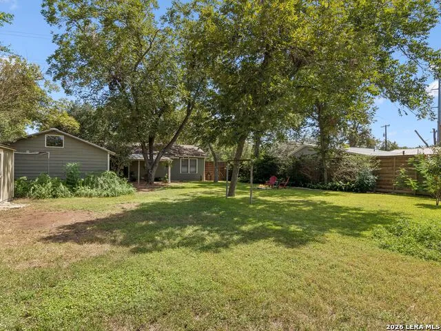 351 E North Street New Braunfels, TX 78130