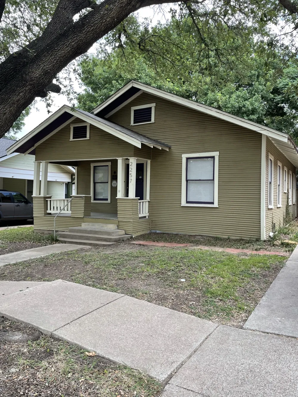 2257 College Avenue Fort Worth, TX 76110