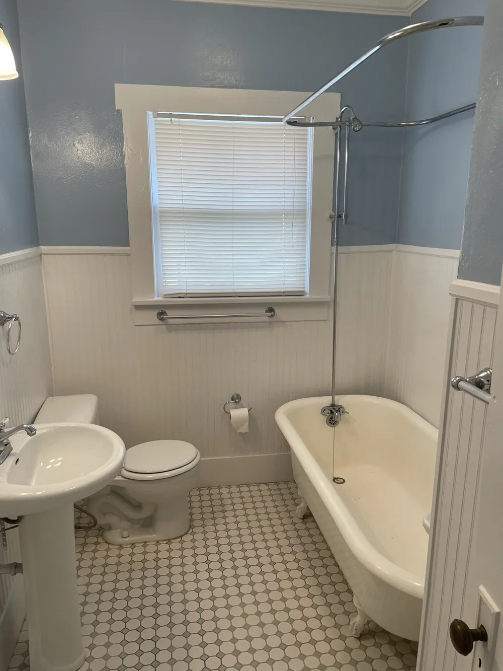 2257 College Avenue Fort Worth, TX 76110