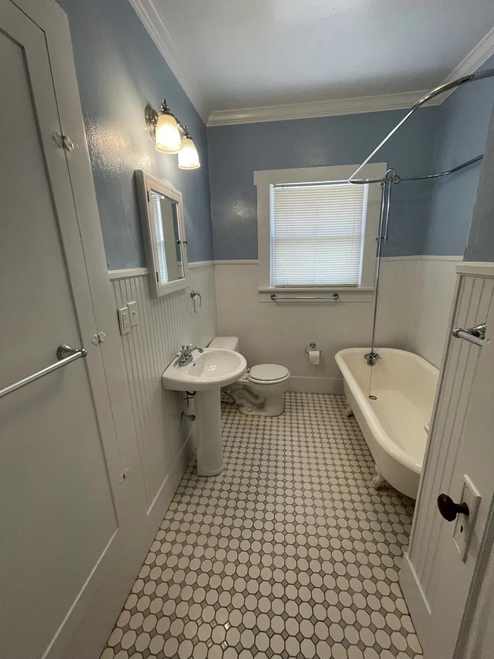 2257 College Avenue Fort Worth, TX 76110