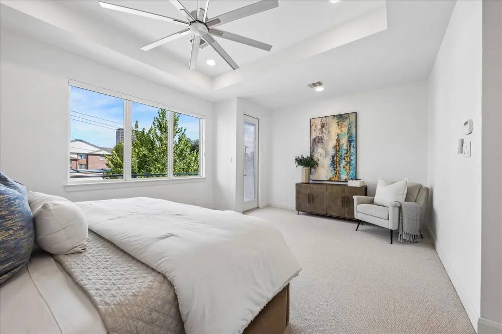 1317 W Clay Street Houston, TX 77019