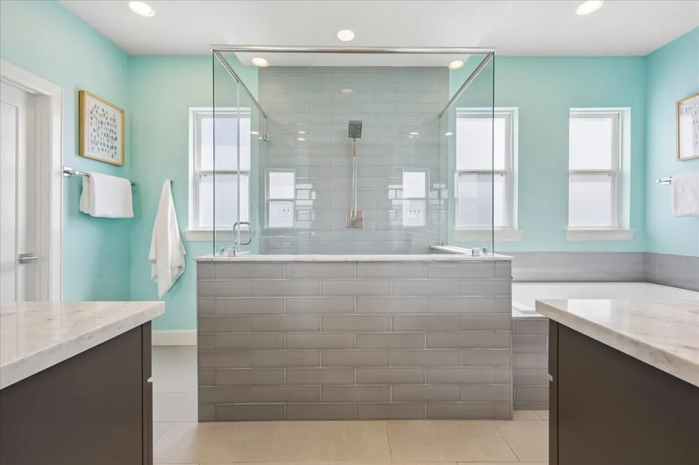 1317 W Clay Street Houston, TX 77019