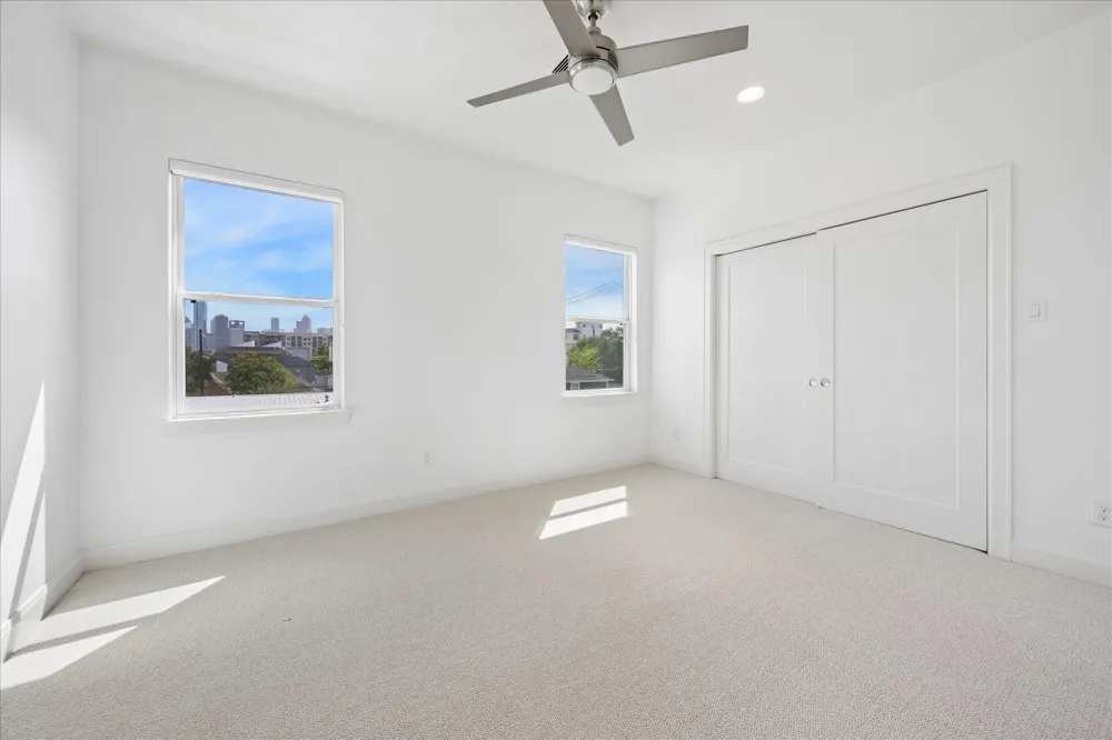 1317 W Clay Street Houston, TX 77019