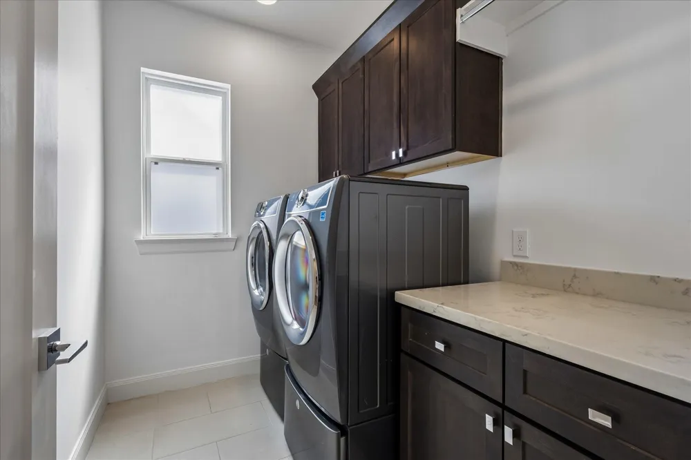 1317 W Clay Street Houston, TX 77019