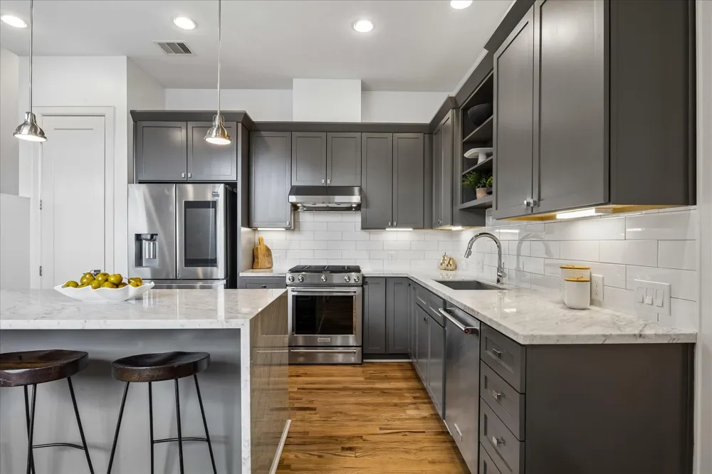 1317 W Clay Street Houston, TX 77019
