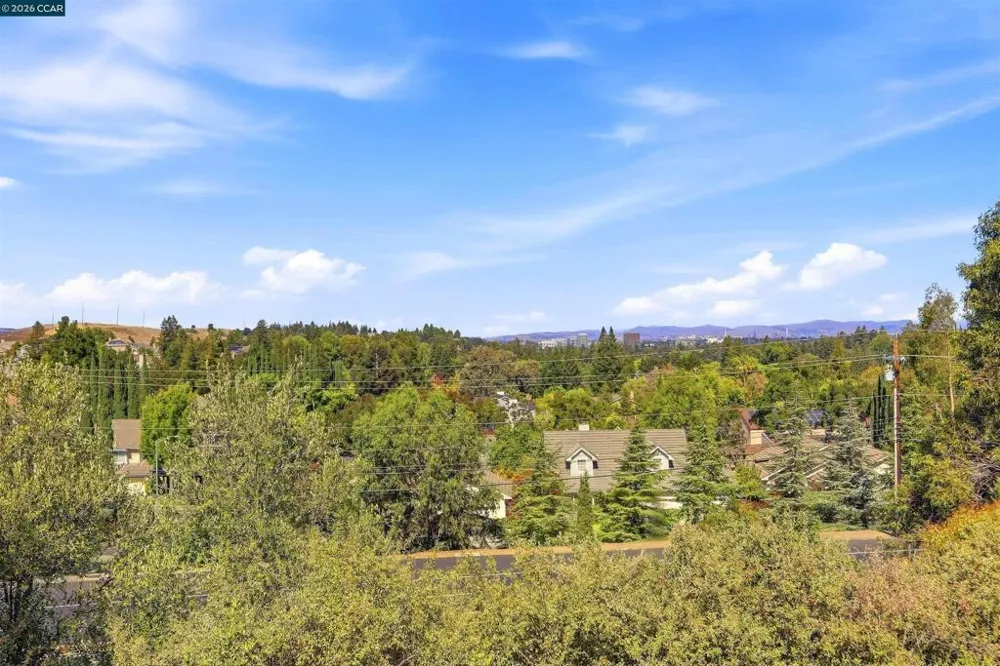4082 Treat Blvd Concord, CA 94518