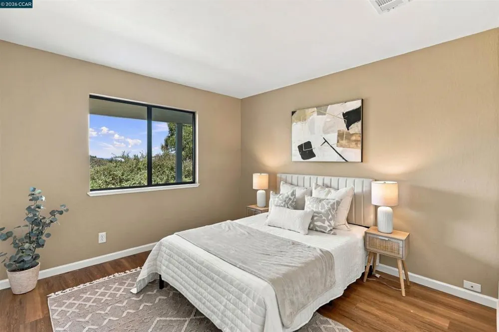 4082 Treat Blvd Concord, CA 94518